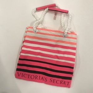 VICTORIA'S SECRET BEACH BAG